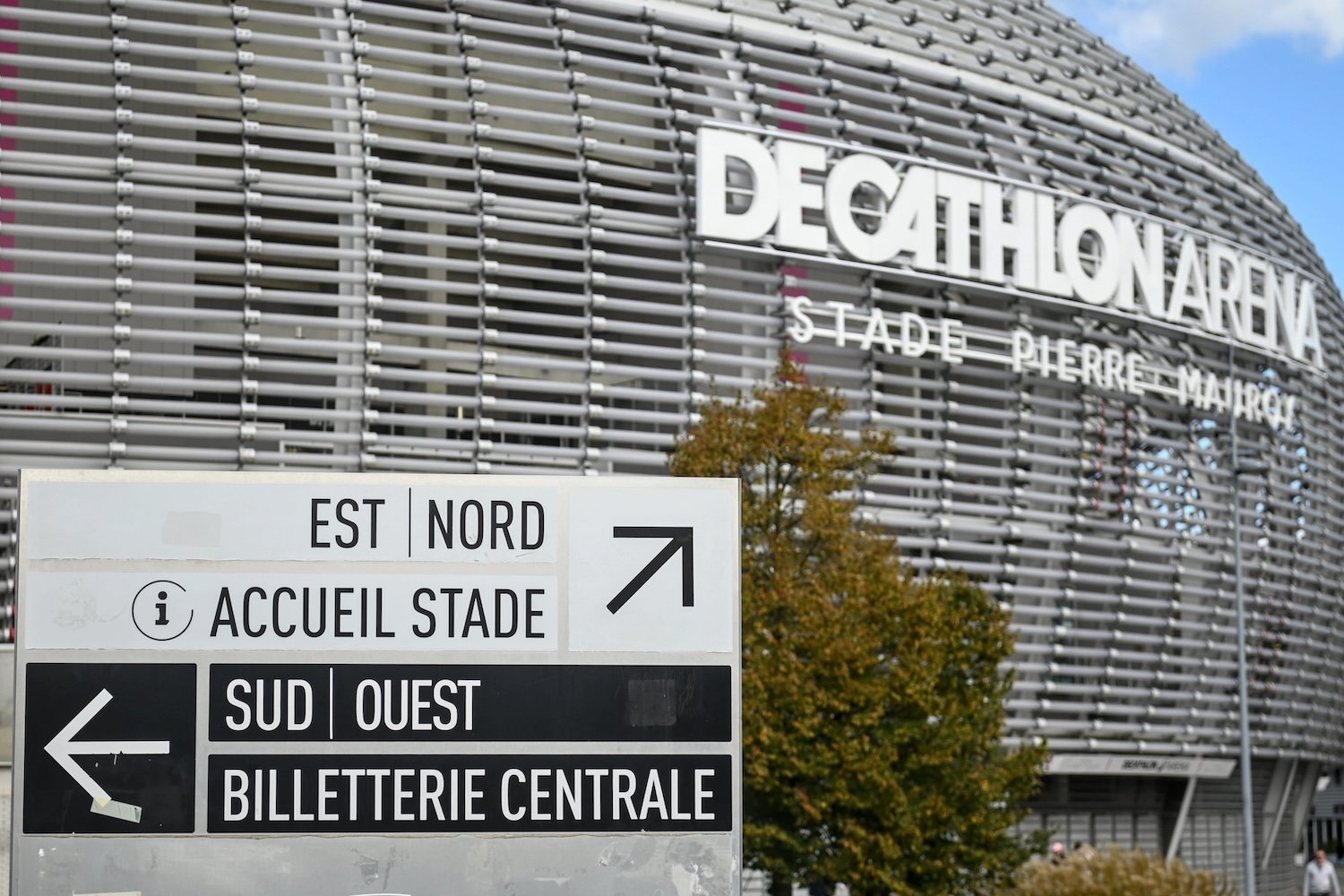 Taxi Lille Stade Pierre Mauroy – Decathlon Arena