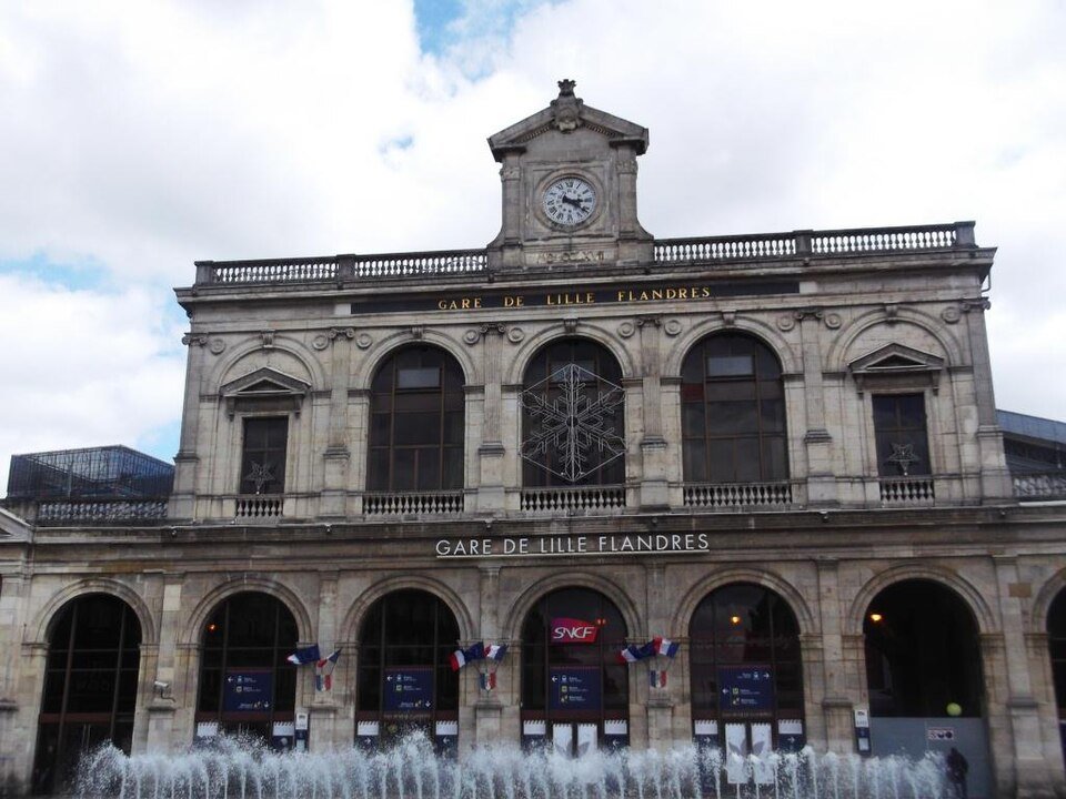 Façade de la gare Lille-Flandres